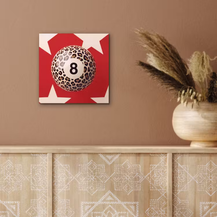 Spel - Dierenprint - Nummer 8 - Modern - Rood aluminium wit klein -sfeer4