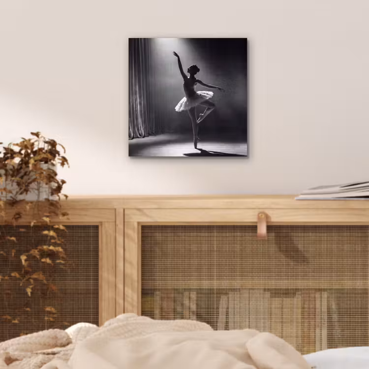 Danser - Podium - Zwart-wit - Kunst - Klassiek aluminium wit klein -sfeer3
