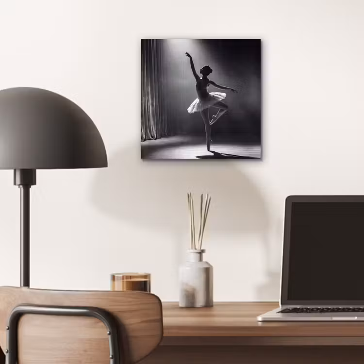 Danser - Podium - Zwart-wit - Kunst - Klassiek aluminium wit klein -sfeer5