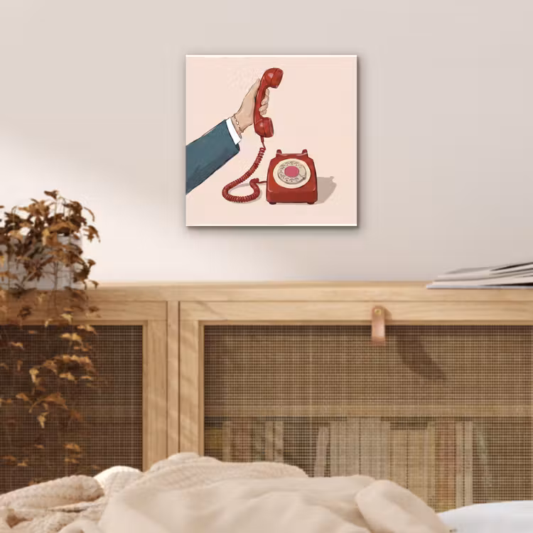 Telefoon - Hand - Vintage - Communicatie - Rood aluminium wit klein -sfeer3