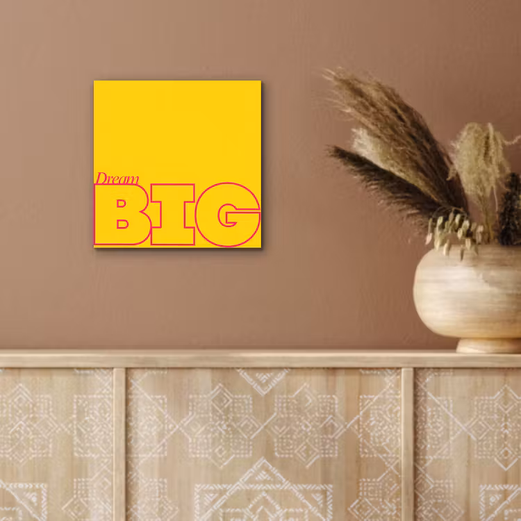 Dream big - Geel - Grafisch aluminium wit klein -sfeer4