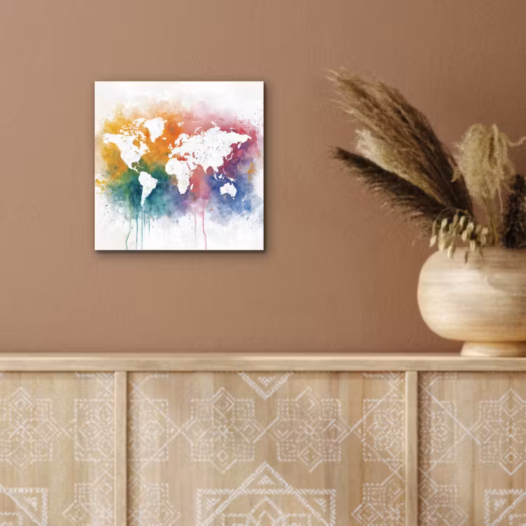 Wereldkaart - Omlijst - Verfspatten - Regenboogkleuren aluminium wit klein -sfeer4