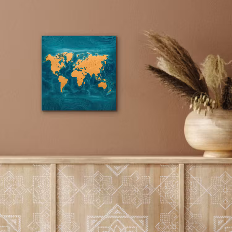 Wereldkaart - Houtsnede - Turkooisblauw aluminium wit klein -sfeer4