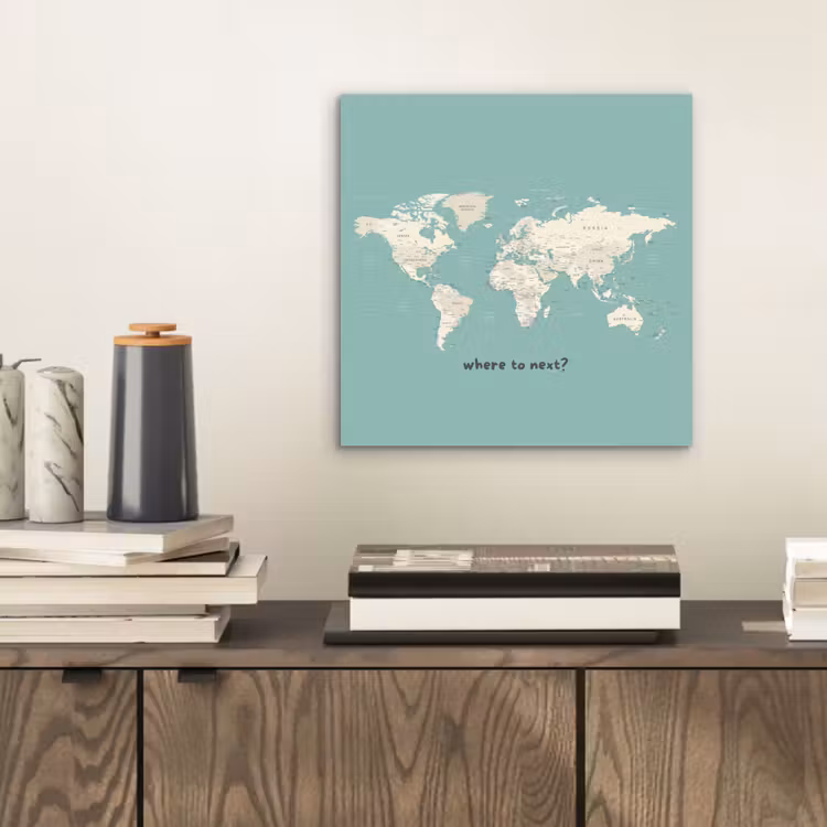 Wereldkaart - Klassiek - Lichtgroen - Landnamen aluminium wit klein -sfeer1