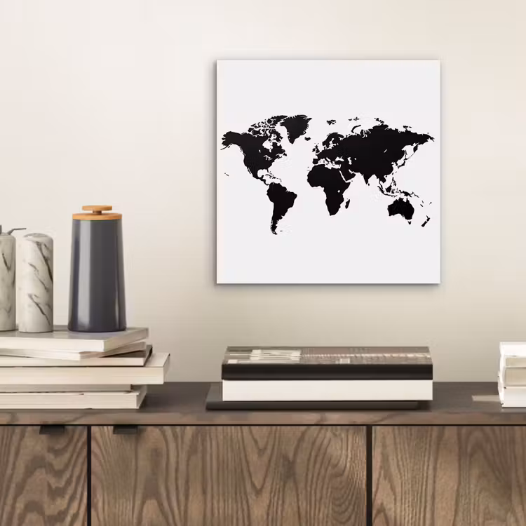 Wereldkaart - Contrast - Zwart - Wit aluminium wit klein -sfeer1