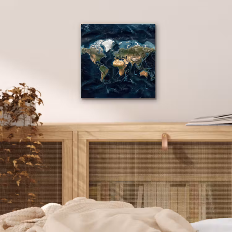 Wereldkaart - Realistisch - Gedetailleerd aluminium wit klein -sfeer3
