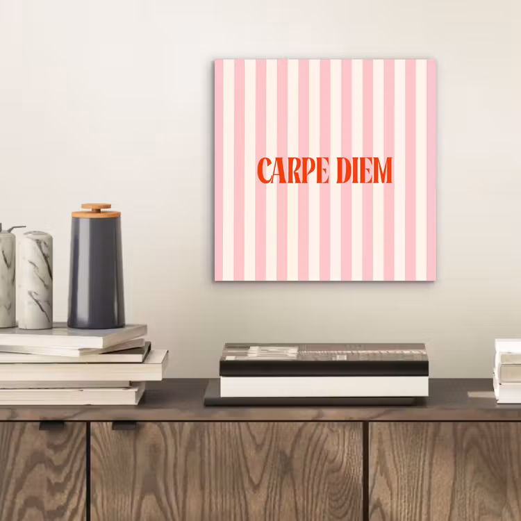Zachtroze - Rood - Strepen - Carpe Diem aluminium wit klein -sfeer1