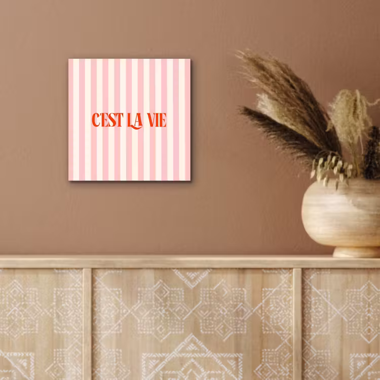 Zachtroze - Rood - Strepen - C'est La Vie aluminium wit klein -sfeer4