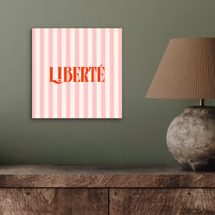 Zachtroze - Rood - Strepen - Liberté aluminium wit klein -sfeer2