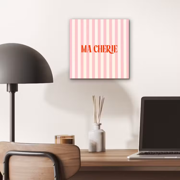 Zachtroze - Rood - Strepen - Ma Cherie aluminium wit klein -sfeer5