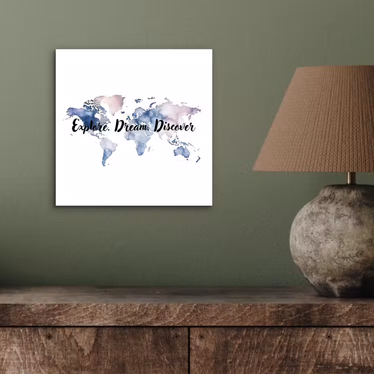 Quote - Wereldkaart - Explore - Aquarel aluminium wit klein -sfeer2