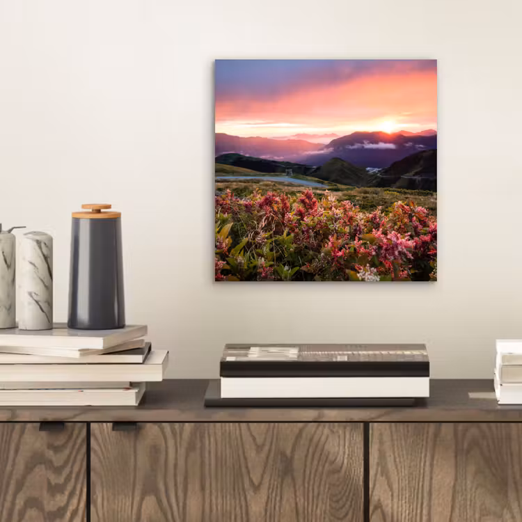 Bloemen - Bergen - Landschap - Nacht - Lucht - Roze aluminium wit klein -sfeer1