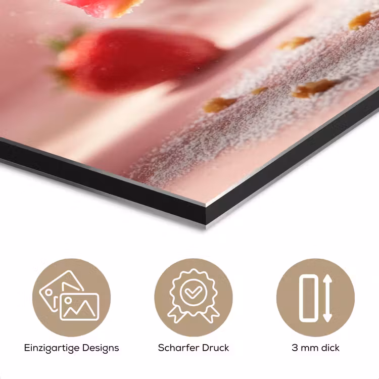 Aardbei - Taart- Eten - Roze aluminium wit klein -closeup_DE