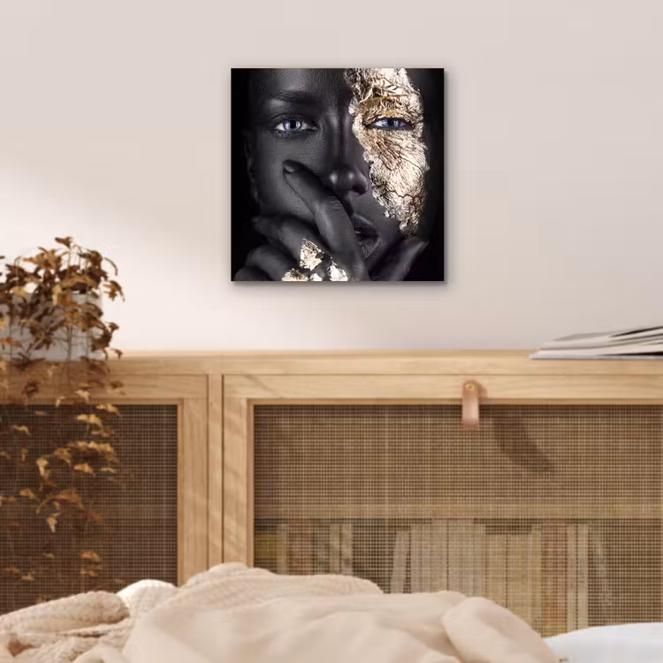Vrouw - Goud - Zwart - Schmink - Luxe aluminium wit klein -sfeer3