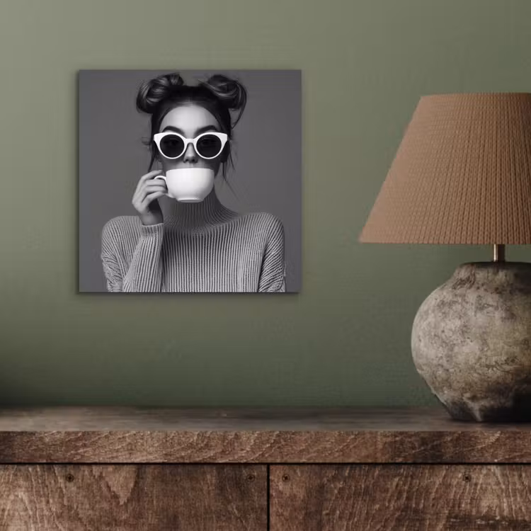 Vrouw - Koffie - Zwart - Wit aluminium wit klein -sfeer2