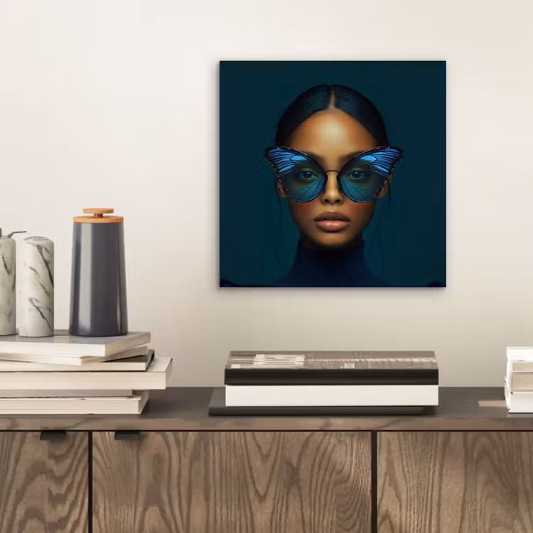 Vrouw - Vlinder - Bril - Blauw - Modern - Portret aluminium wit klein -sfeer1