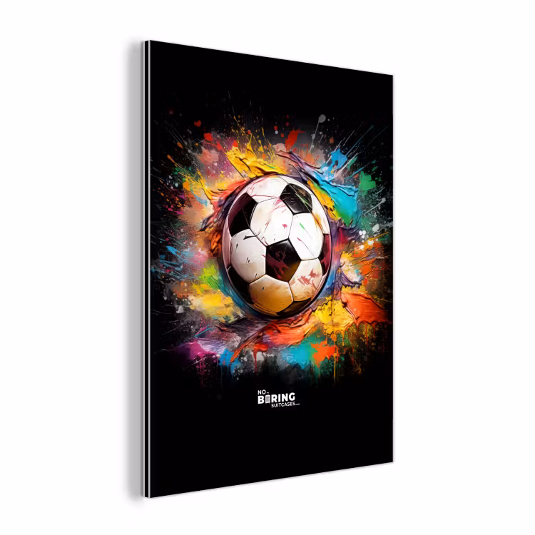 Voetbal omringd door verfklodders aluminium wit klein -3d