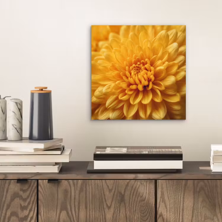 Geel - Chrysant - Zachtheid aluminium wit klein -sfeer1