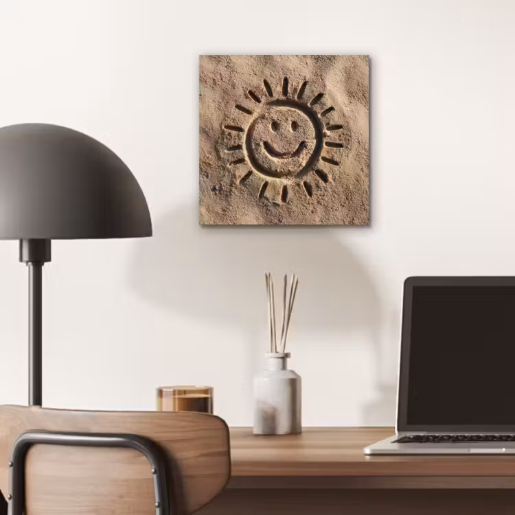 Gezichtje - Zon - Zand - Getekend aluminium wit klein -sfeer5