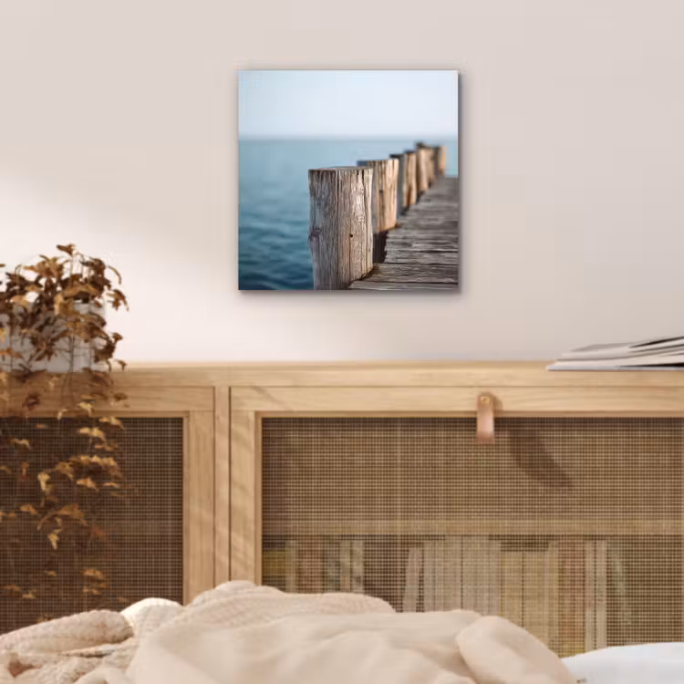 Houten steiger - Helderblauwe lucht aluminium wit klein -sfeer3