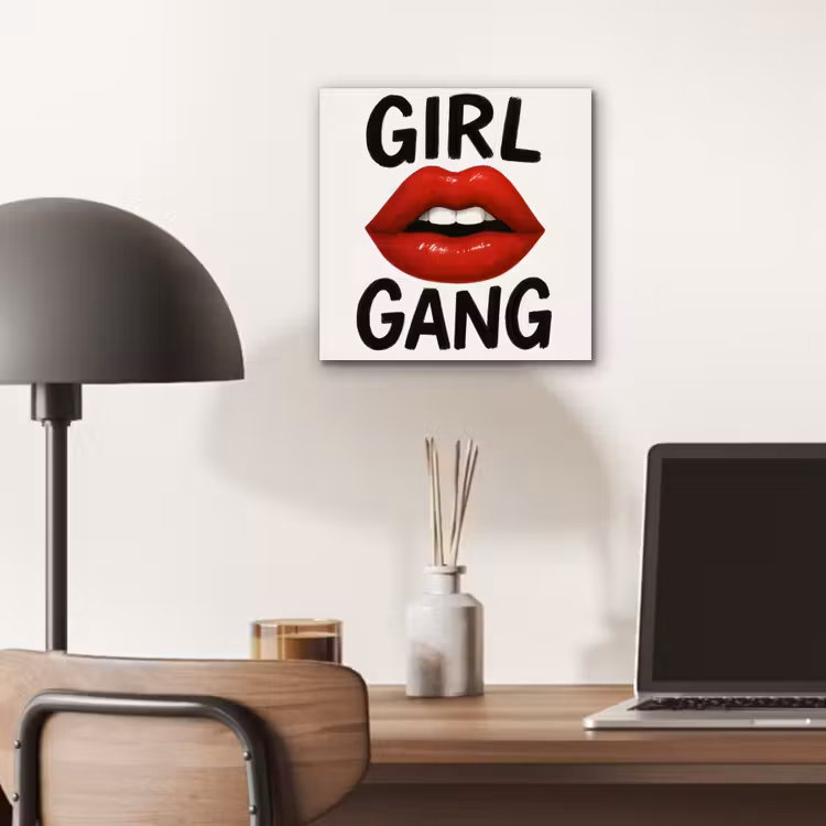 Lip - Girl - Rood - Letters aluminium wit klein -sfeer5