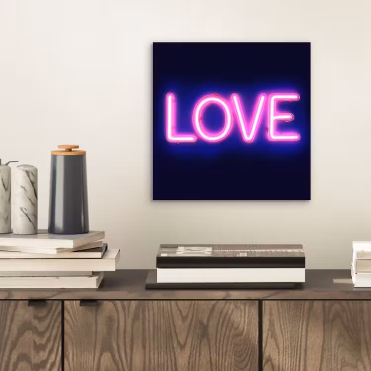 Neon - Love - Valentijn aluminium wit klein -sfeer1