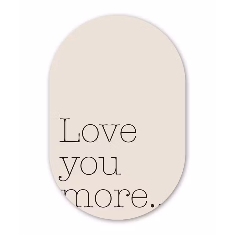 Minimalistisch - Love - Beige Wandcirkel Ovaal Aluminium middel -3d