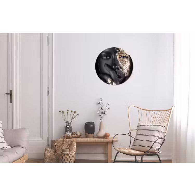 Vrouw - Goud - Zwart - Schmink - Luxe Wandcirkel aluminium klein -woonkamer