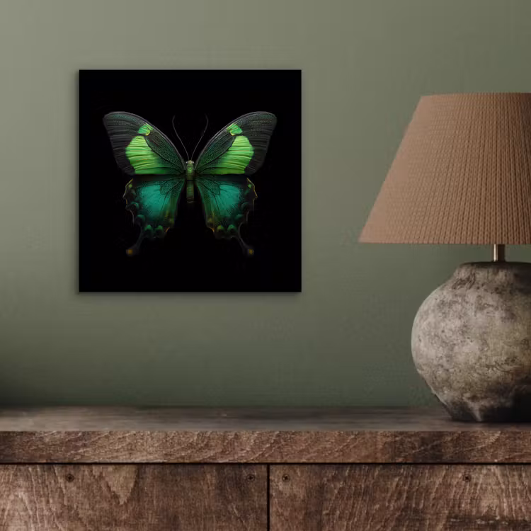 Vlinder - Groen - Opvallend aluminium wit klein -sfeer2