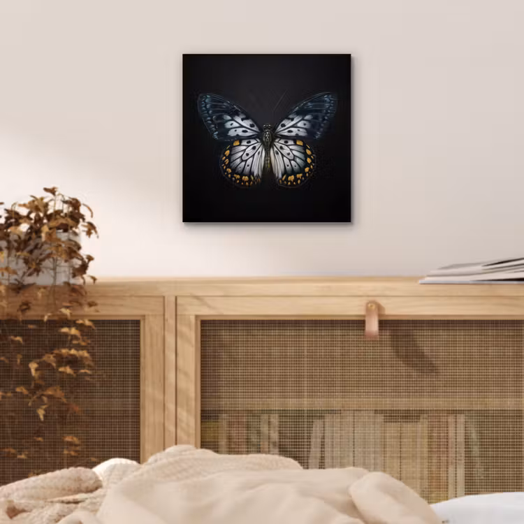 Vlinder - Monochroom - Balans aluminium wit klein -sfeer3