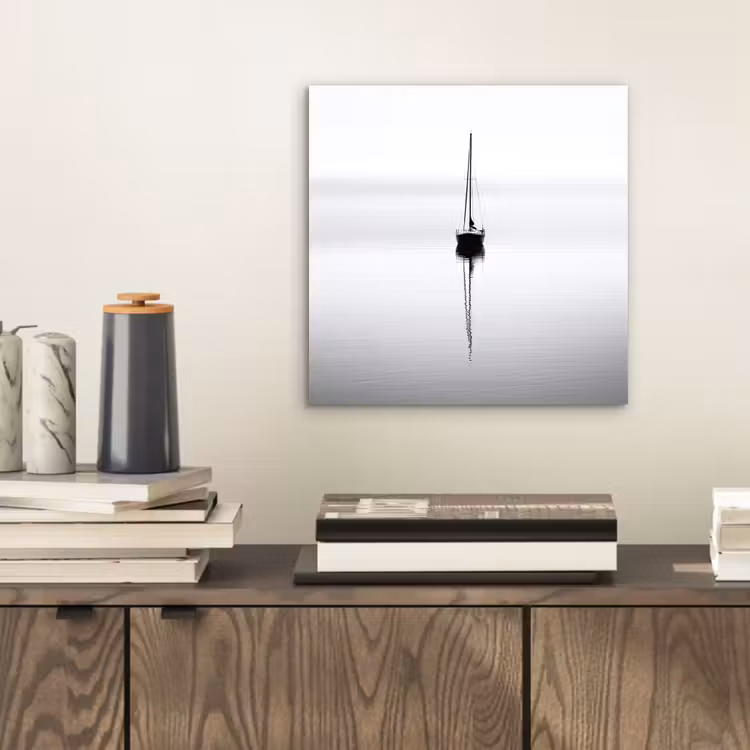 Zeilboot - Zwart - Water - Silhouet aluminium wit klein -sfeer1