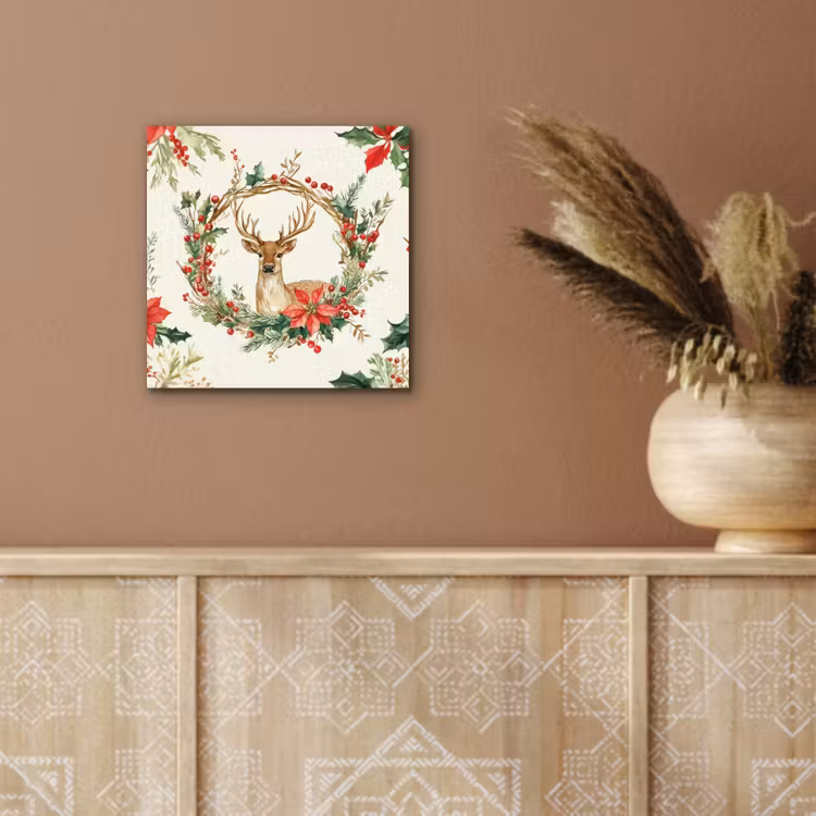Kerstkrans - Hert - Hulst - Rood aluminium wit klein -sfeer4