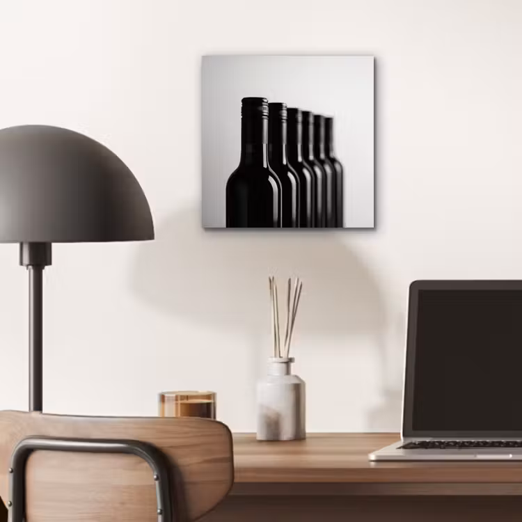 Wijnflessen - Zwart - Minimalistisch aluminium wit klein -sfeer5