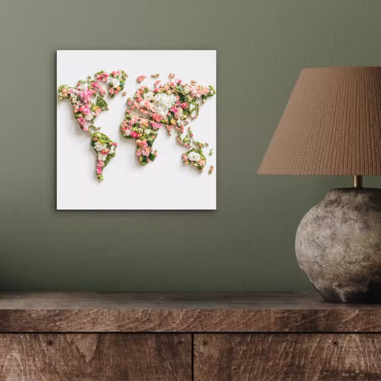 Wereldkaart - Bloemen - Subtiel aluminium wit klein -sfeer2