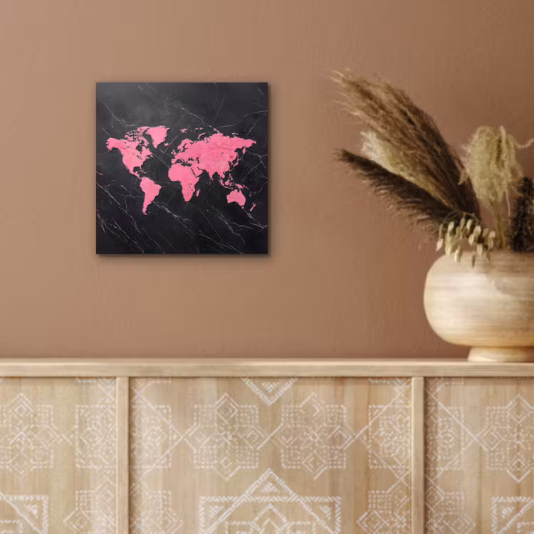 Wereldkaart - Roze - Marmer aluminium wit klein -sfeer4