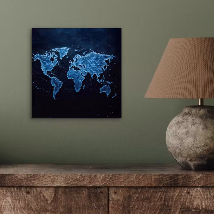Wereldkaart - Waterstructuur - Blauw aluminium wit klein -sfeer2