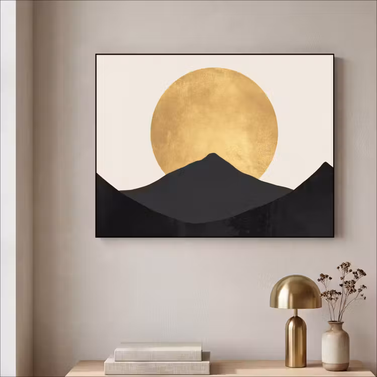Bergsilhouetten - Gouden cirkel - Beige Textielframe zwart klein -sfeer2