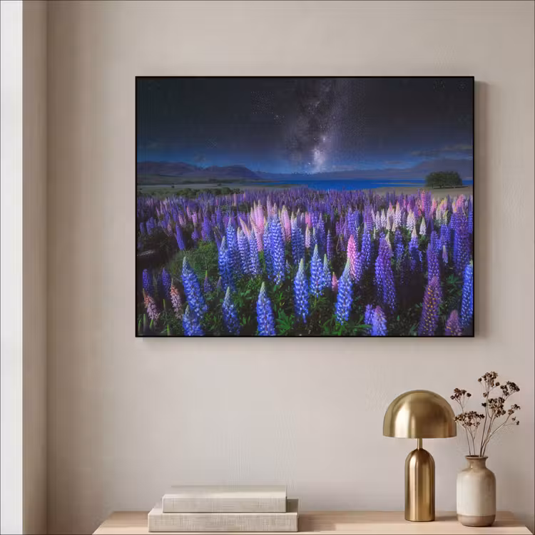 Bloemen - Nacht - Lupine - Sterrenhemel - Paars - Natuur Textielframe zwart klein -sfeer2