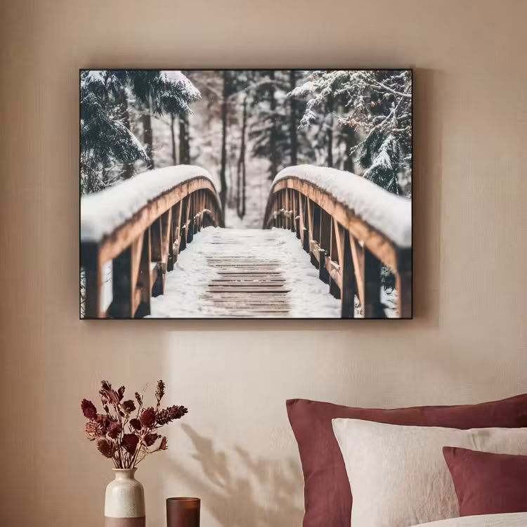 Brug - Winterlandschap - Bos - Natuur - Sneeuw Textielframe - compleet frame klein -sfeer1