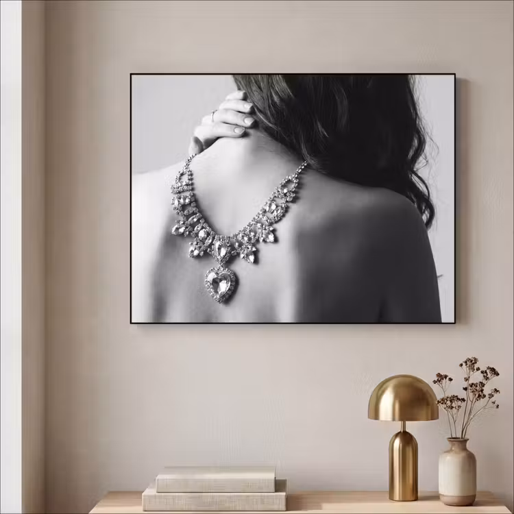 Vrouw - Ketting - Fashion - Zwart - Wit Textielframe zwart klein -sfeer2