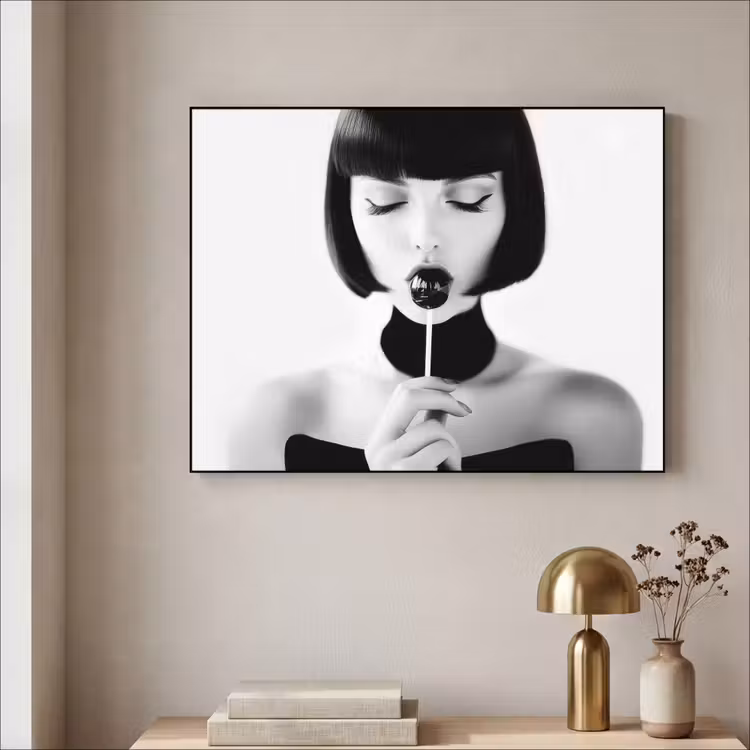Vrouw - Lolly - Zwart - Wit Textielframe - compleet frame klein -sfeer2
