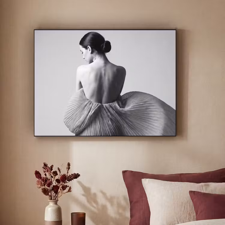 Vrouw - Rug - Textuur - Zwart - Wit - Elegant Textielframe zwart klein -sfeer1
