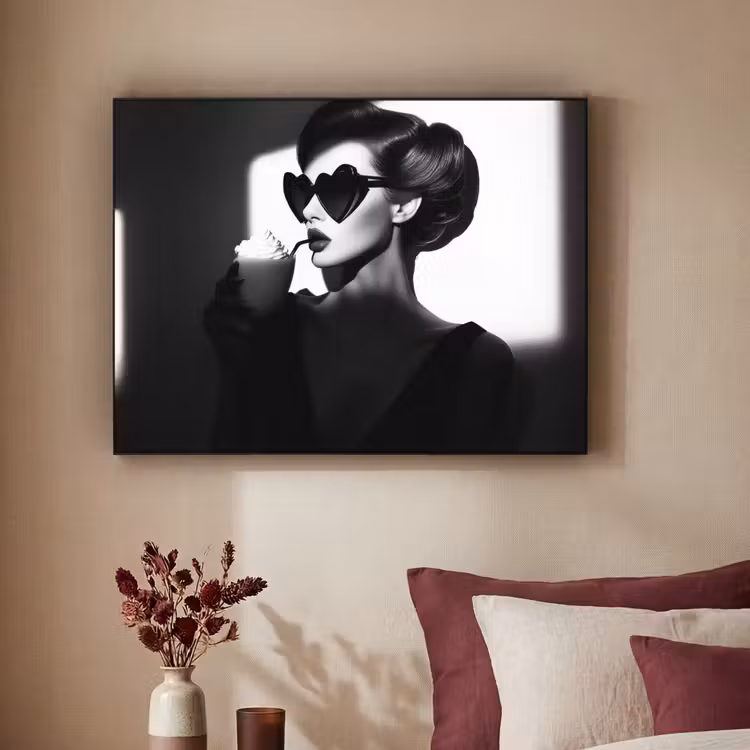 Vrouw - Zwart - Hart Textielframe zwart klein -sfeer1