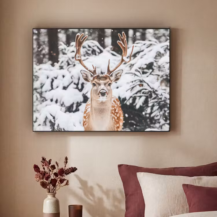 Hert - Sneeuw - Winter - Bos - Dieren Textielframe - compleet frame klein -sfeer1