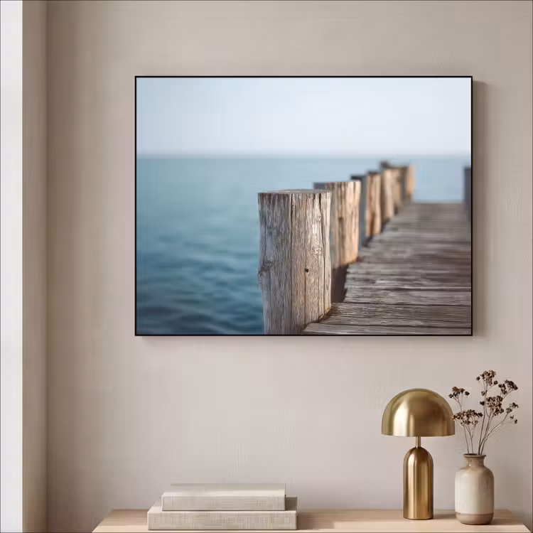 Houten steiger - Helderblauwe lucht Textielframe zwart klein -sfeer2