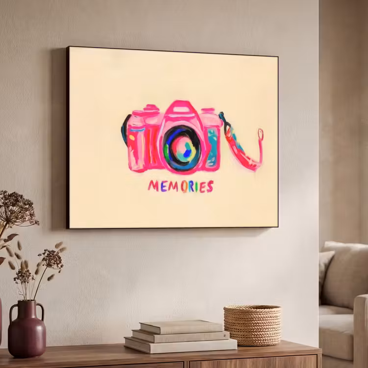 Camera - Memories - Roze - Geschilderd Textielframe zwart klein -sfeer3