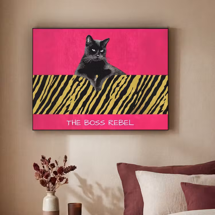 Kat - Baas - Roze - Tijgerprint Textielframe zwart klein -sfeer1