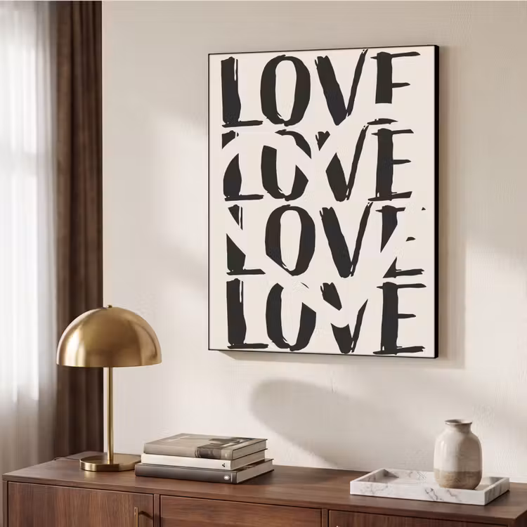 Love - Hart - Beige Textielframe zwart klein -sfeer3