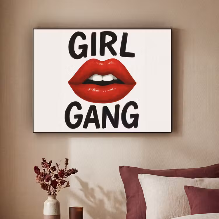 Lip - Girl - Rood - Letters Textielframe - compleet frame klein -sfeer1