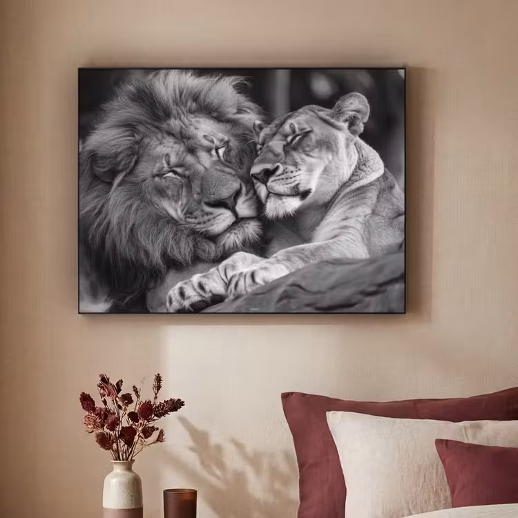 Leeuwen - Dieren - Zwart - Wit - Leeuw Textielframe zwart klein -sfeer1